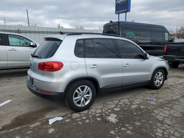 WVGAV7AX6FW502698 - 2015 VOLKSWAGEN TIGUAN S SILVER photo 3