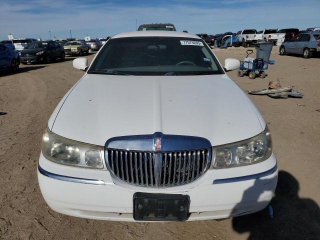 1LNHM81W9XY708635 - 1999 LINCOLN TOWN CAR EXECUTIVE WHITE photo 5