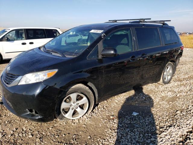 2017 TOYOTA SIENNA LE, 