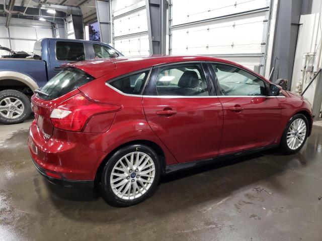 1FADP3N2XDL373744 - 2013 FORD FOCUS TITANIUM MAROON photo 3