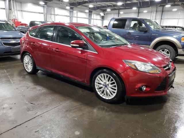 1FADP3N2XDL373744 - 2013 FORD FOCUS TITANIUM MAROON photo 4