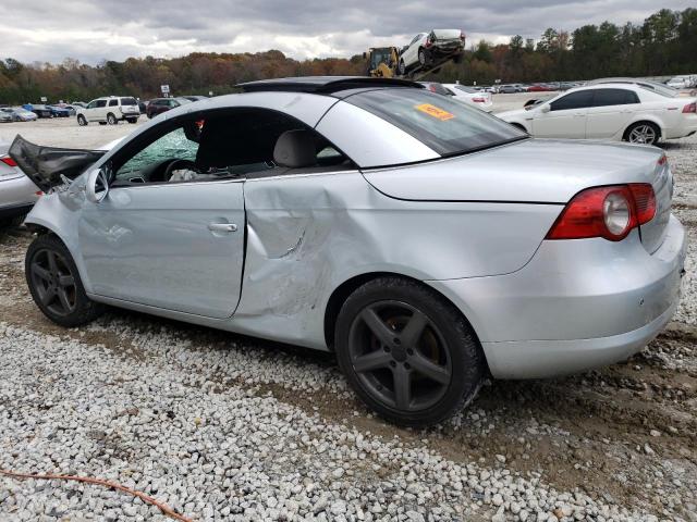 WVWDA71F47V027855 - 2007 VOLKSWAGEN EOS 2.0T SPORT SILVER photo 2