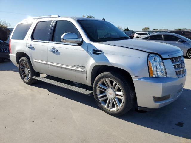 1GYS4DEF5ER158087 - 2014 CADILLAC ESCALADE PLATINUM SILVER photo 4