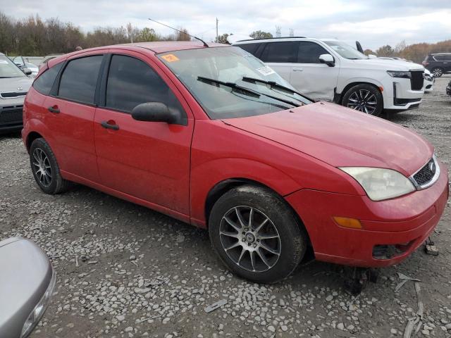 3FAFP37N95R156172 - 2005 FORD FOCUS ZX5 RED photo 4