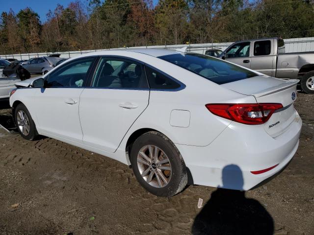 5NPE24AF3FH210033 - 2015 HYUNDAI SONATA SE WHITE photo 2