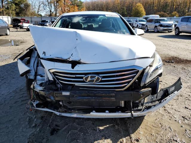 5NPE24AF3FH210033 - 2015 HYUNDAI SONATA SE WHITE photo 5