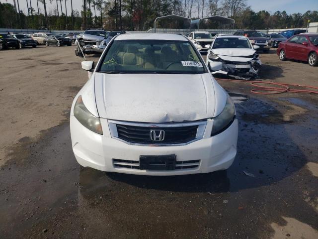 1HGCP26449A012188 - 2009 HONDA ACCORD LXP WHITE photo 5