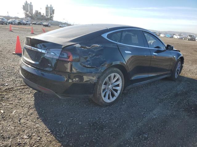 5YJSA1E17GF132956 - 2016 TESLA MODEL S Սև լուսանկար 3