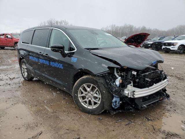 2C4RC1BG6PR504891 - 2023 CHRYSLER PACIFICA TOURING L BLACK photo 4