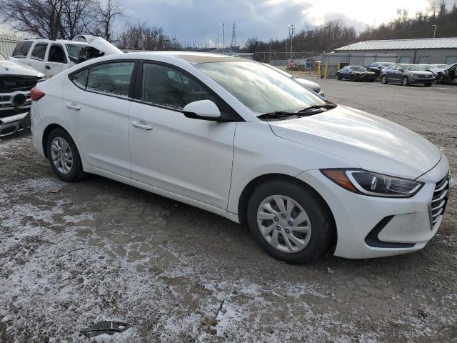 5NPD74LFXHH155318 - 2017 HYUNDAI ELANTRA SE WHITE photo 4