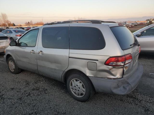 4T3ZF13C22U486939 - 2002 TOYOTA SIENNA LE TAN photo 2