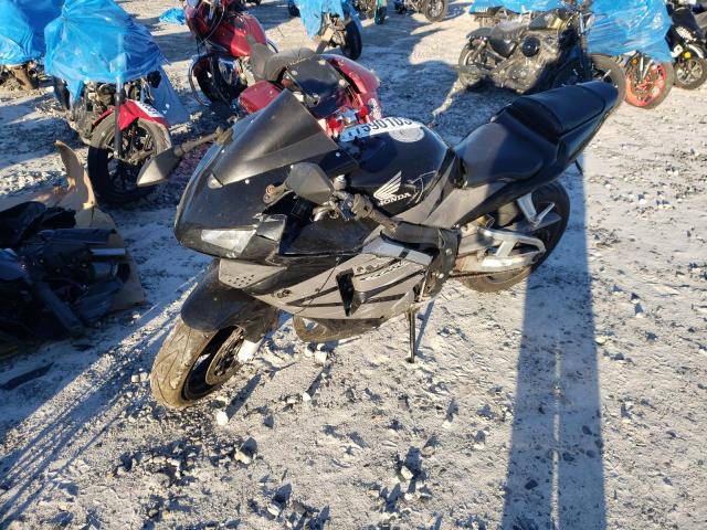 JH2PC37084M104464 - 2004 HONDA CBR600 RR BLACK photo 2