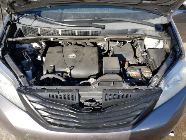 5TDZZ3DC5HS789502 - 2017 TOYOTA SIENNA GRAY photo 12