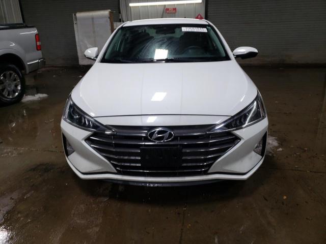 5NPD74LF0KH496427 - 2019 HYUNDAI ELANTRA SE WHITE photo 5