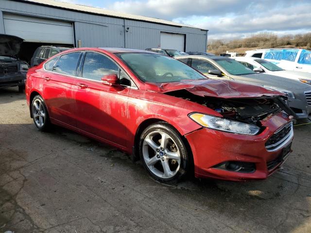 3FA6P0H73GR325538 - 2016 FORD FUSION SE RED photo 4