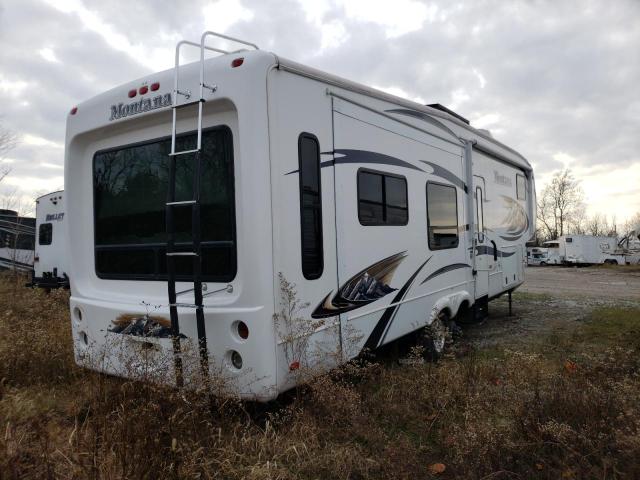 4YDF34025B4701992 - 2011 MONT 5TH WHEEL WHITE photo 4