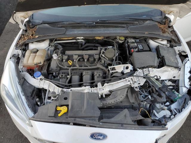 1FADP3N21GL299411 - 2016 FORD FOCUS TITANIUM WHITE photo 11