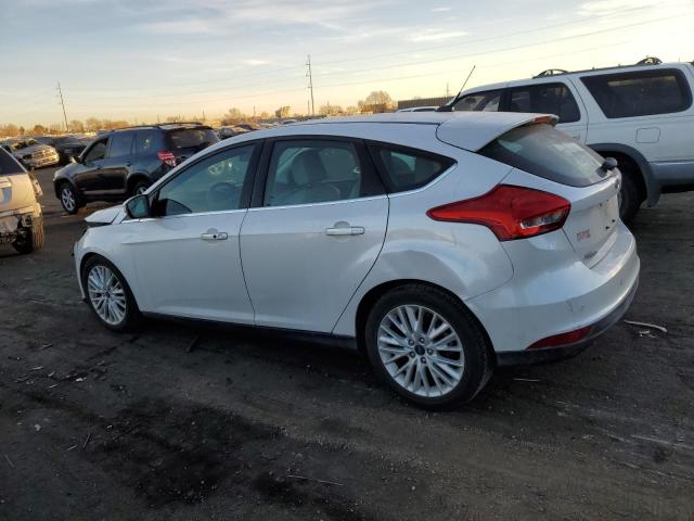 1FADP3N21GL299411 - 2016 FORD FOCUS TITANIUM WHITE photo 2