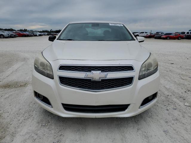 1G11F5SR1DF136533 - 2013 CHEVROLET MALIBU 2LT WHITE photo 5