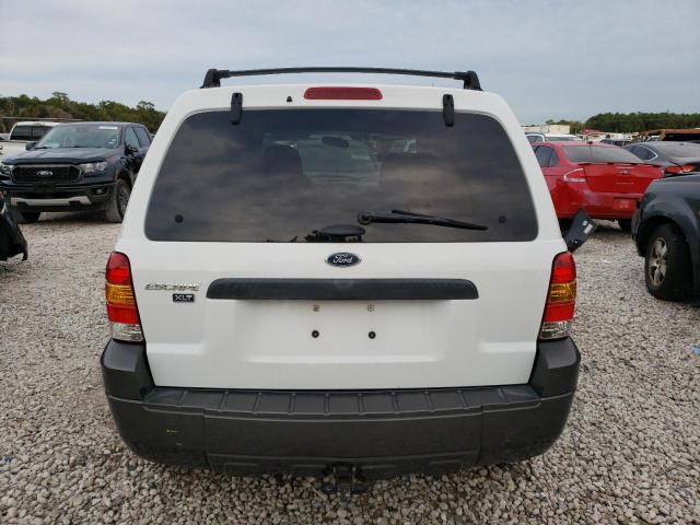 1FMYU03175KB09140 - 2005 FORD ESCAPE XLT WHITE photo 6