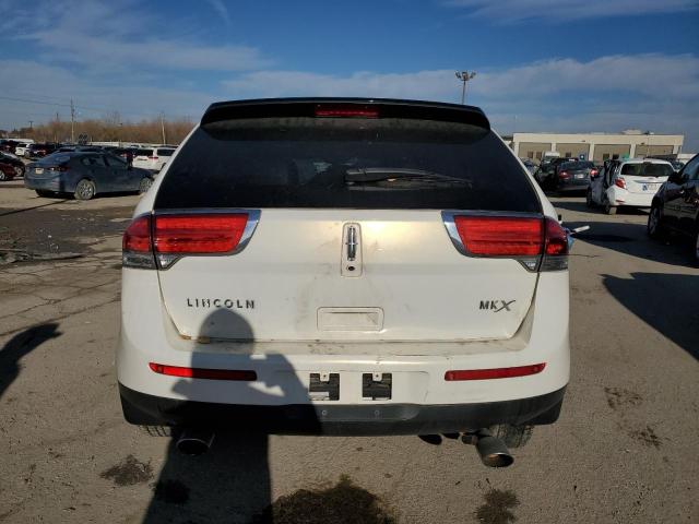 2LMDJ6JK2DBL23035 - 2013 LINCOLN MKX WHITE photo 6