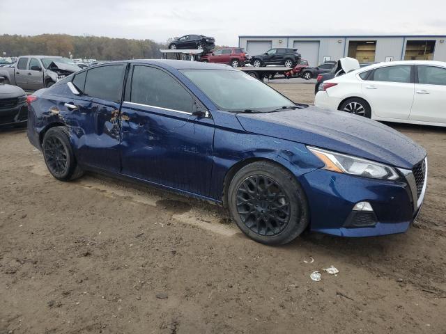 1N4BL4BV9LC206118 - 2020 NISSAN ALTIMA S BLUE photo 4