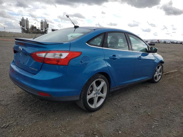 1FAHP3J26CL356154 - 2012 FORD FOCUS TITANIUM BLUE photo 3