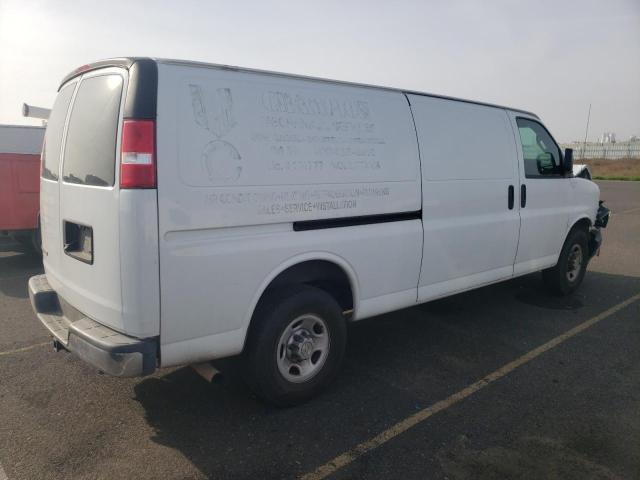 1GCZGHFG9H1341229 - 2017 CHEVROLET EXPRESS G3 WHITE photo 3