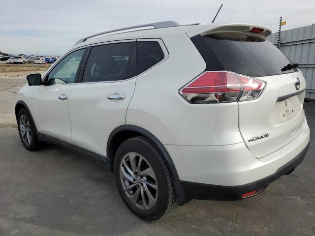 5N1AT2MT2FC885719 - 2015 NISSAN ROGUE S WHITE photo 2