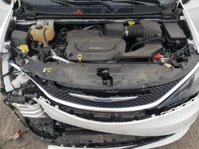 2C4RC1CG3JR316156 - 2018 CHRYSLER PACIFICA LX WHITE photo 12