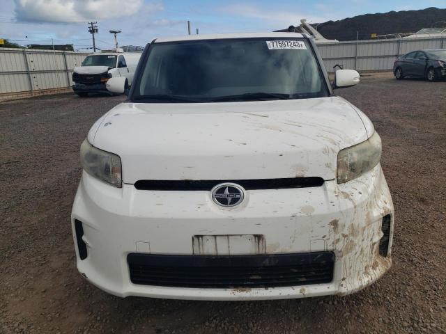 JTLZE4FEXCJ000495 - 2012 TOYOTA SCION XB WHITE photo 5