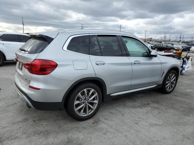 5UXTR7C54KLF36620 - 2019 BMW X3 SDRIVE30I SILVER photo 3