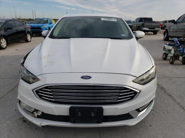 3FA6P0H7XHR406831 - 2017 FORD FUSION SE WHITE photo 5