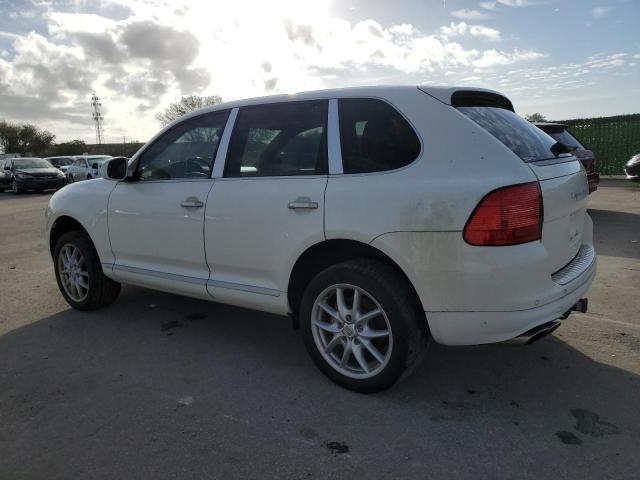 WP1AC29P94LA93384 - 2004 PORSCHE CAYENNE TURBO WHITE photo 2