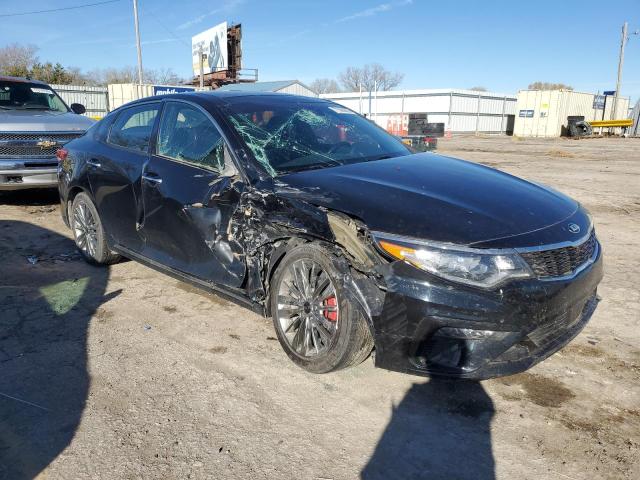 5XXGV4L21KG302242 - 2019 KIA OPTIMA SXL BLACK photo 4