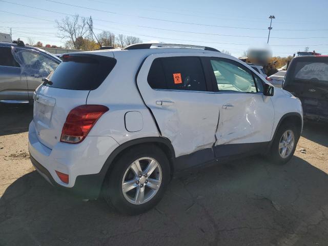 3GNCJLSB4HL284930 - 2017 CHEVROLET TRAX 1LT WHITE photo 3