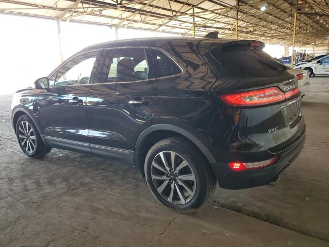 5LMCJ3C95KUL45180 - 2019 LINCOLN MKC RESERVE შავი ფოტო 2