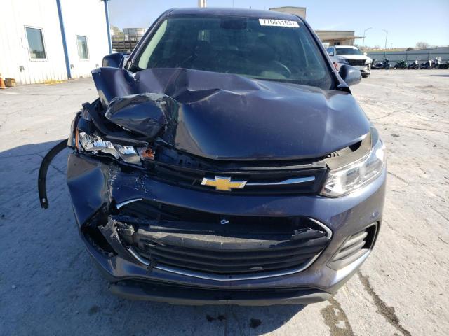 3GNCJKSB0JL192889 - 2018 CHEVROLET TRAX LS BLUE photo 5