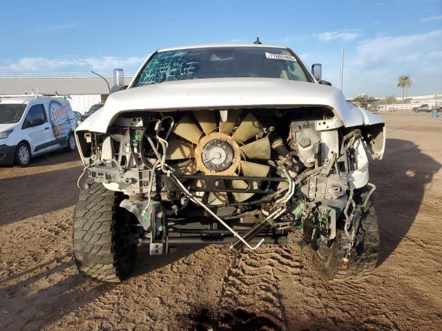 3C6UR5DL9JG278103 - 2018 RAM 2500 SLT WHITE photo 5