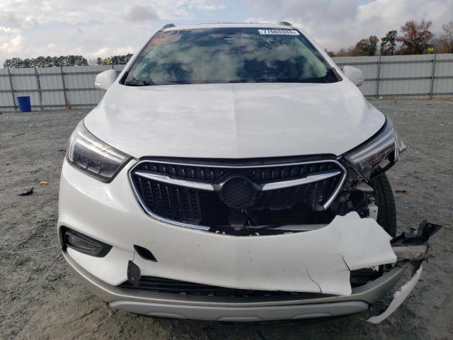 KL4CJCSB0HB029924 - 2017 BUICK ENCORE ESSENCE WHITE photo 5