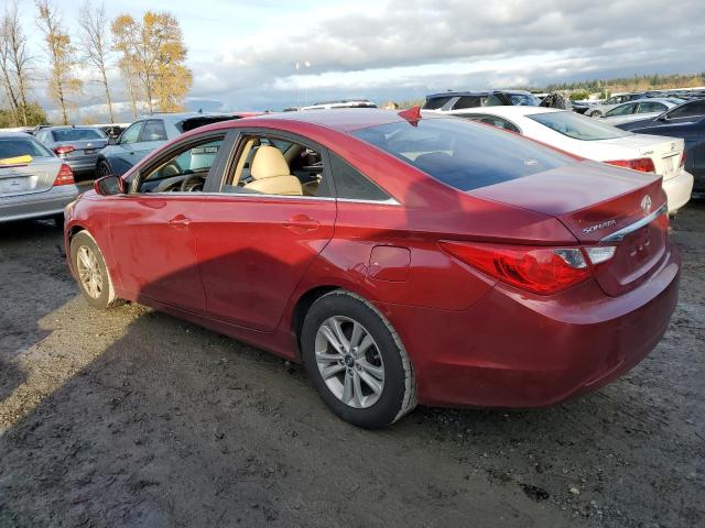 5NPEB4ACXDH523017 - 2013 HYUNDAI SONATA GLS RED photo 2