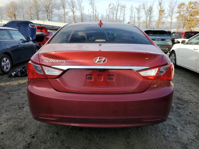 5NPEB4ACXDH523017 - 2013 HYUNDAI SONATA GLS RED photo 6