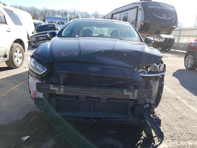 3FA6P0H72GR380661 - 2016 FORD FUSION SE BLACK photo 5