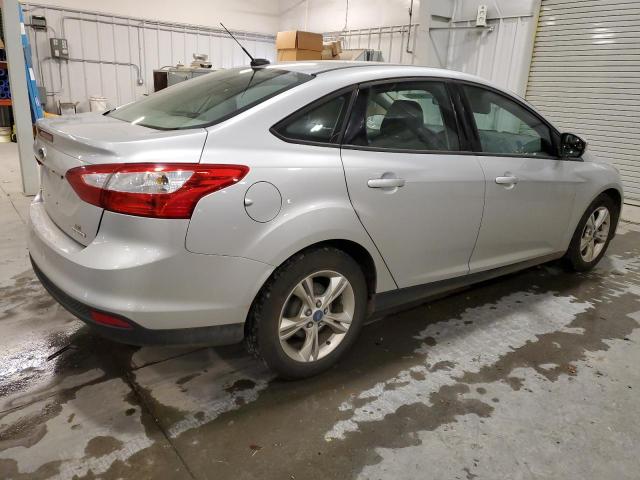 1FADP3F22DL177568 - 2013 FORD FOCUS SE SILVER photo 3