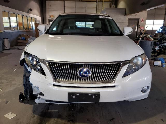 JTJZB1BA2A2401517 - 2010 LEXUS RX 450 WHITE photo 5