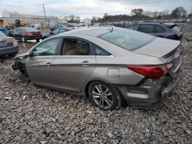 5NPEB4AC0EH916882 - 2014 HYUNDAI SONATA GLS GOLD photo 2