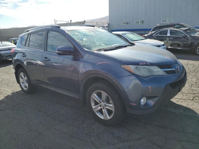 2T3RFREV0DW123703 - 2013 TOYOTA RAV4 XLE TEAL photo 4