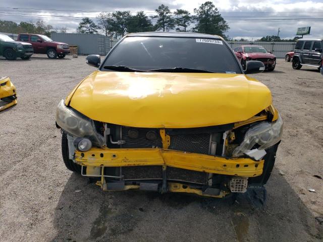 JTKJF5C74C3029652 - 2012 TOYOTA SCION TC 黄色 照片 5