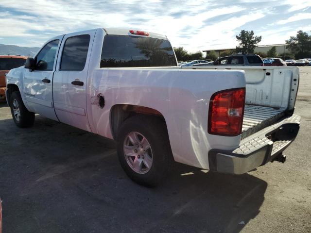 2GCEC13J371655937 - 2007 CHEVROLET SILVERADO C1500 CREW CAB WHITE photo 2