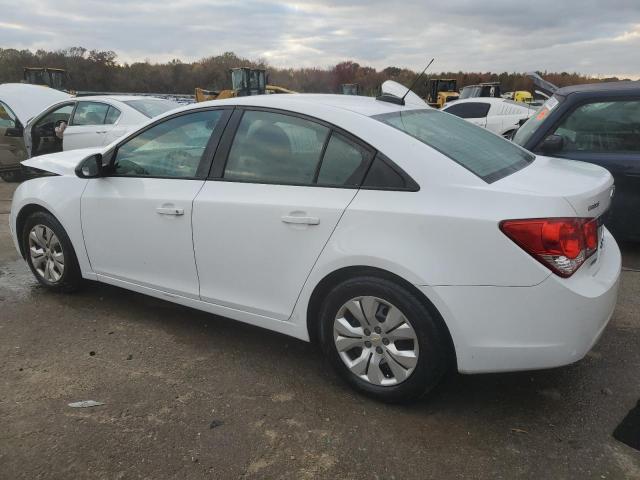 1G1PA5SH6F7107400 - 2015 CHEVROLET CRUZE LS WHITE photo 2